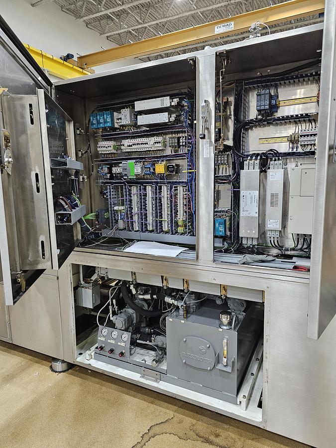 Used Weiler 640 Blow/Fill/Seal Machine