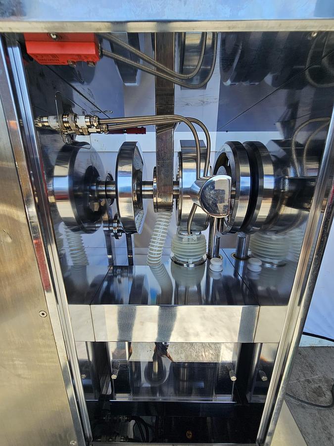 Used Riva Minipress ST Single Station Tablet Press