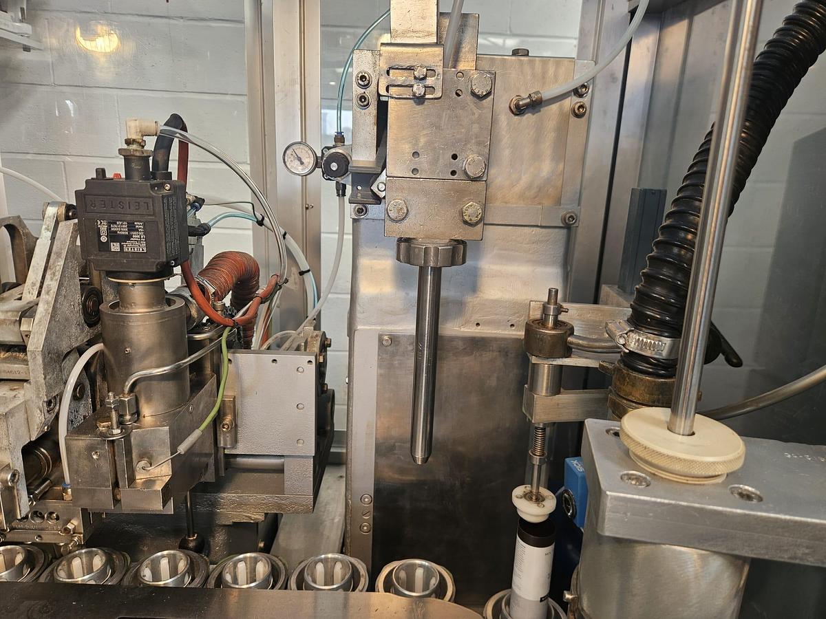 Used Norden NM700-HA Plastic & Laminate Tube Filler