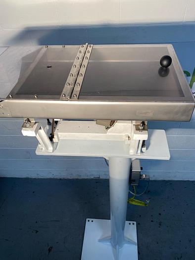 Used Aylesbury Automation Vibratory Feeder