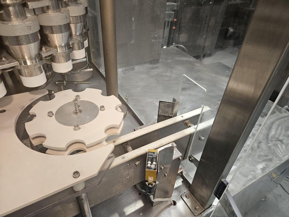 Used Macofar F3 PC Powder Filler