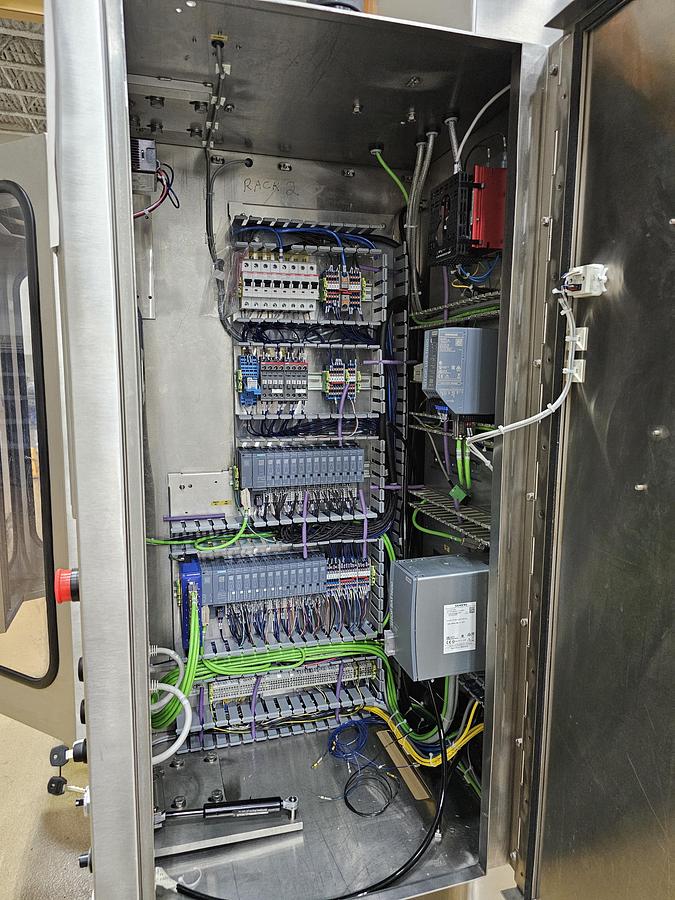 Used Weiler 640 Blow/Fill/Seal Machine