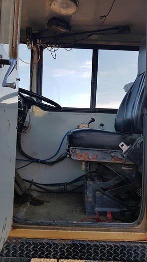 Used 2000 WELCAN 4 Axle Carrier Style Oilfield Pump / Kill Truck