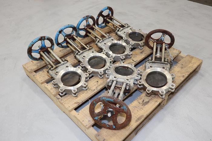 Used True Line 6" Hand Operated Knife Gate Valve # 44198