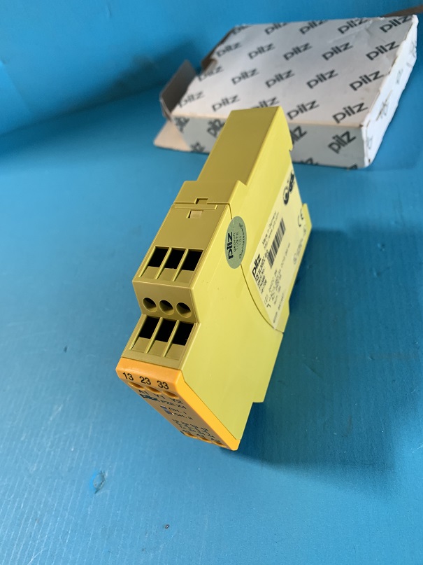 Used Pilz Contact Block PZE-X4