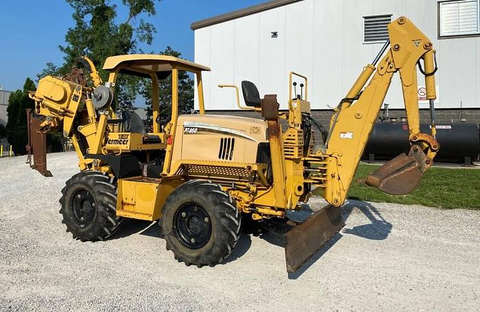 Used 2007 Vermeer Rt950 trencher with back hoe