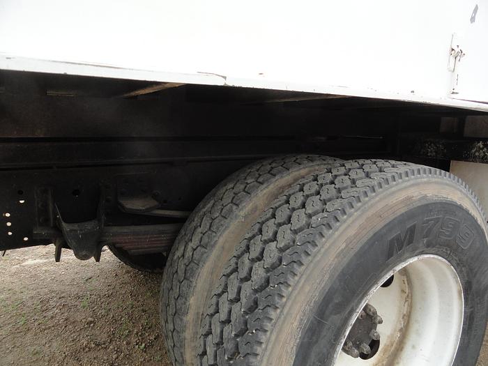 Used 2005 GMC / Terex TOPKICK C7500 /XT55