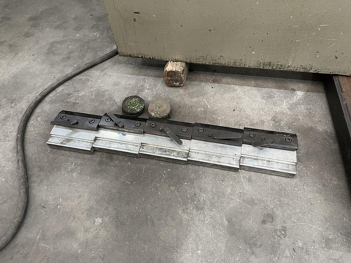 Gebruikt Darley kantbank 2500 x 80t.