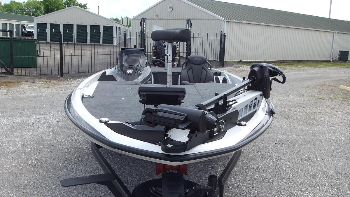 2025 Skeeter Boats ZXR21