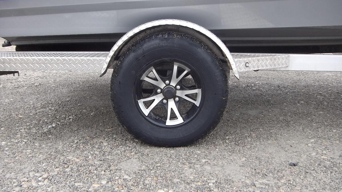 2026 Xpress Boats H18