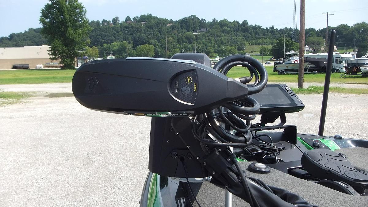 Used 2022 Skeeter Boats ZXR21