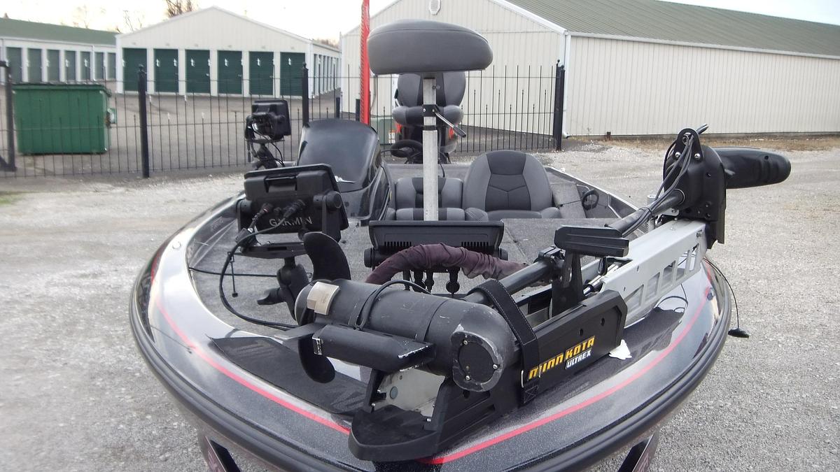 Used 2010 Skeeter Boats ZX225