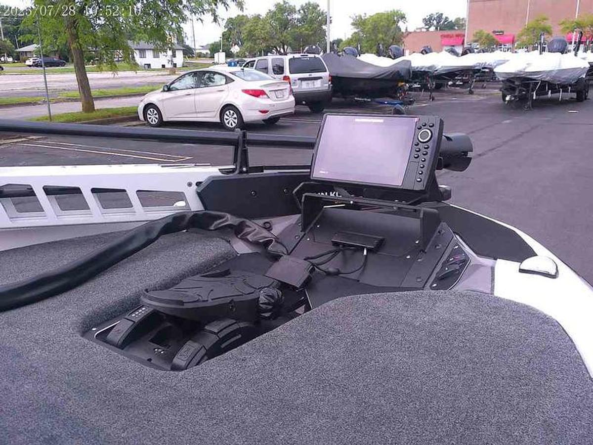 2025 Skeeter Boats ZXR21