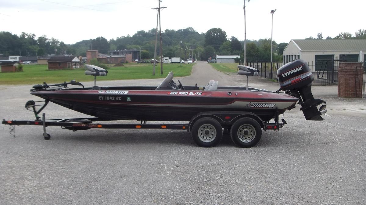 Used 1997 Stratos Boats 201 Pro Elite