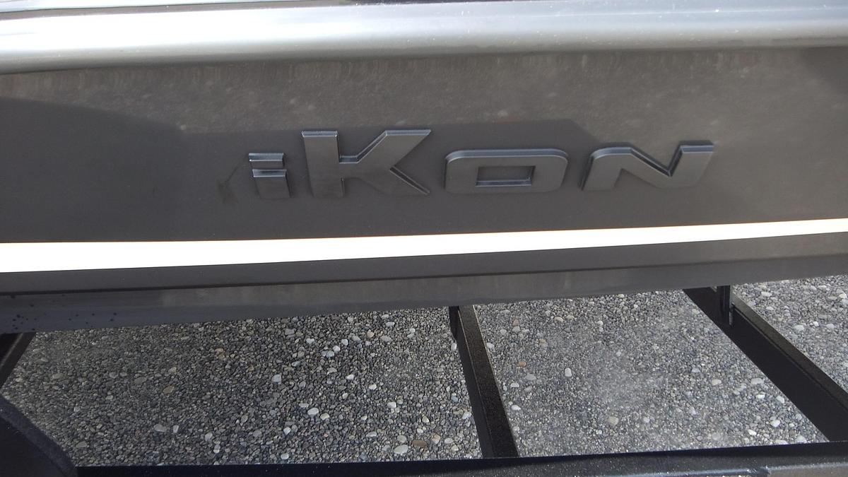 2026 IKON Boats VLE21