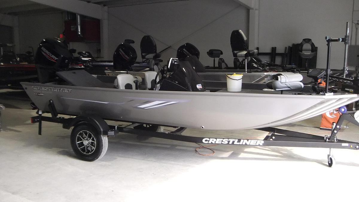 2026 Crestliner Boats 1700 Storm