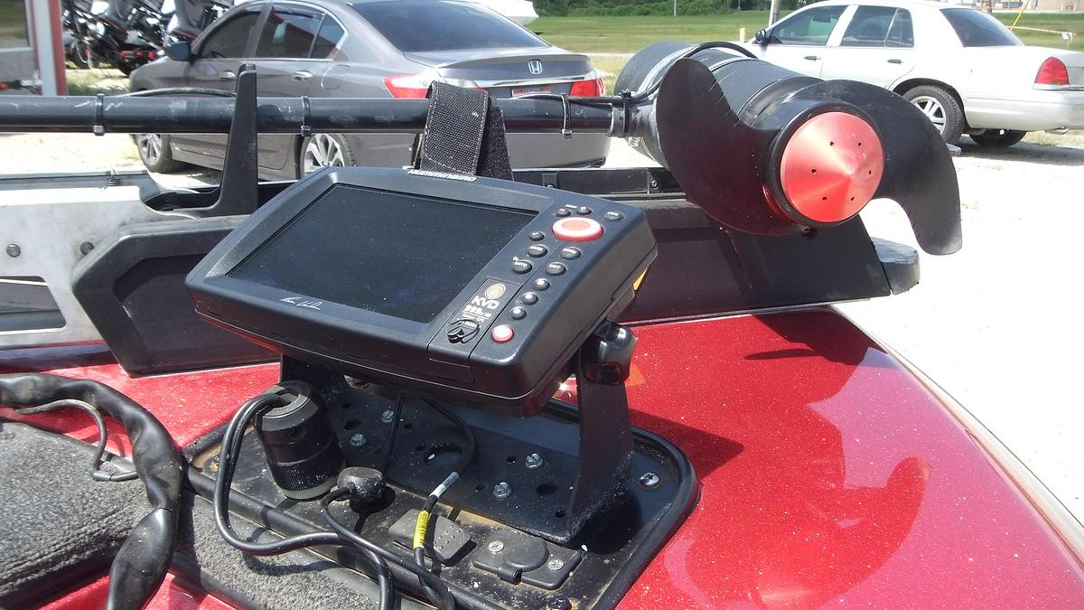 Used 2011 Skeeter Boats ZX250