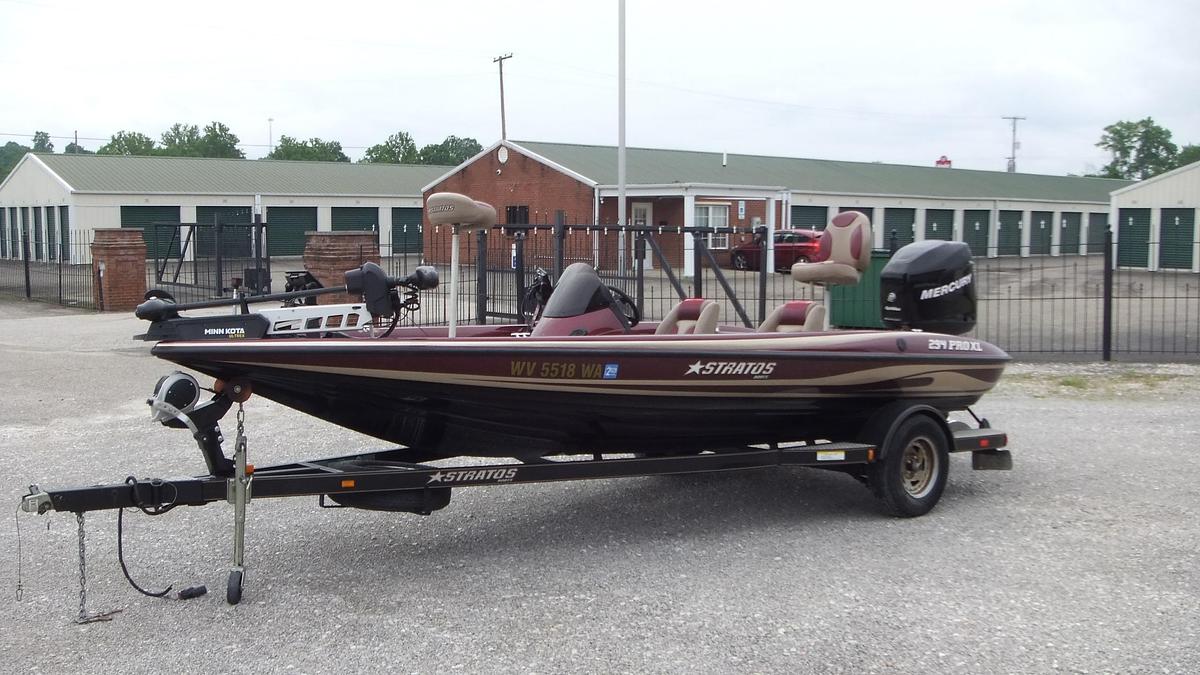 Used 2006 Stratos Boats 294PXL
