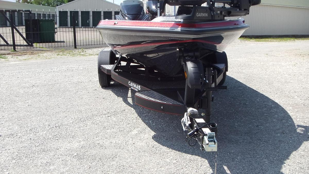 2027 Caymas Boats 201 PRO