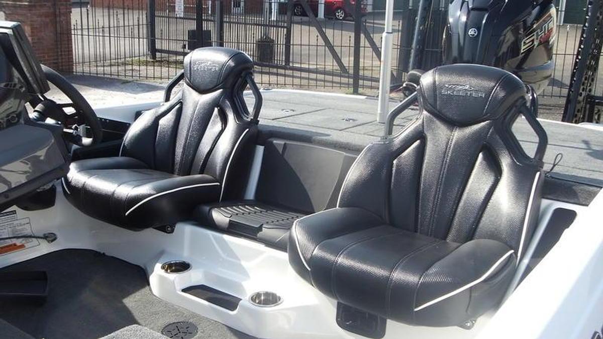 2025 Skeeter Boats ZXR21