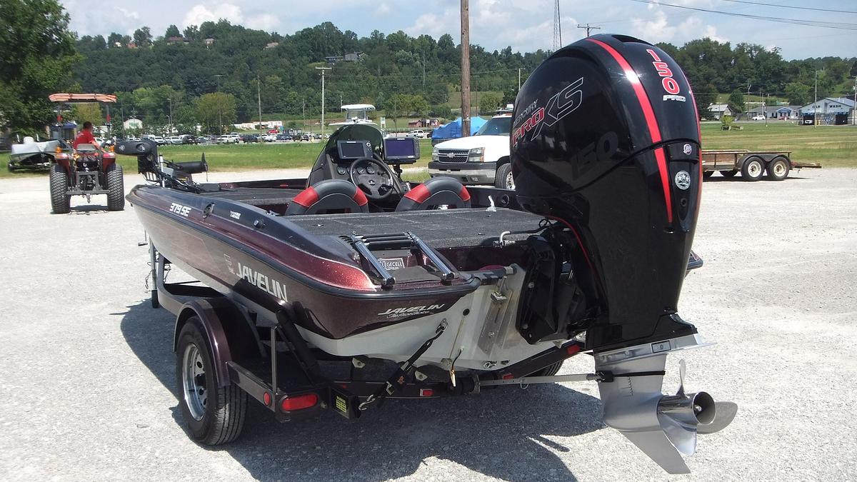 Used 1996 Javelin Boats 379SE