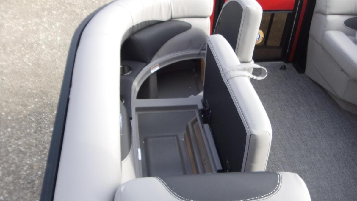 2026 Barletta Pontoons Aria A22UC