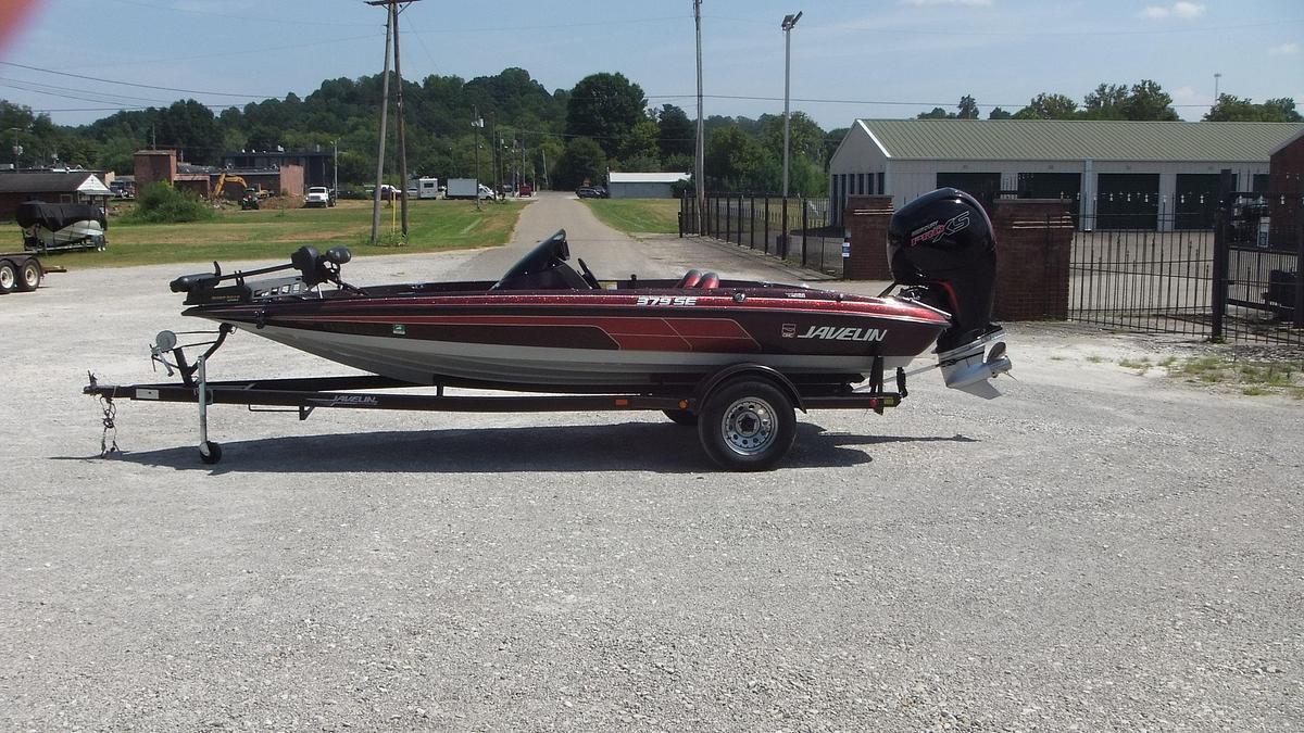 Used 1996 Javelin Boats 379SE