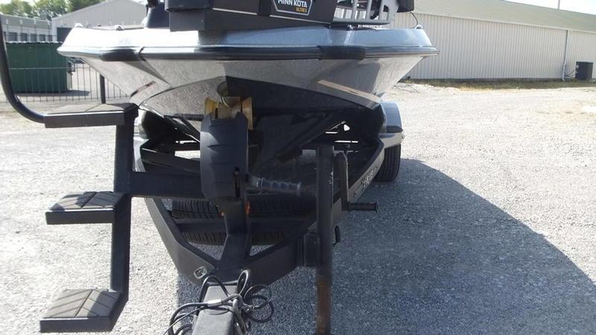 Used 2022 Vexus Boats VX20