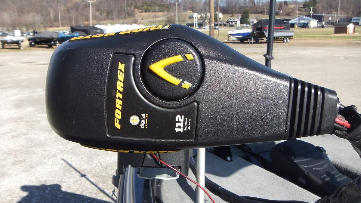 Used 2007 Stratos Boats 294PXL