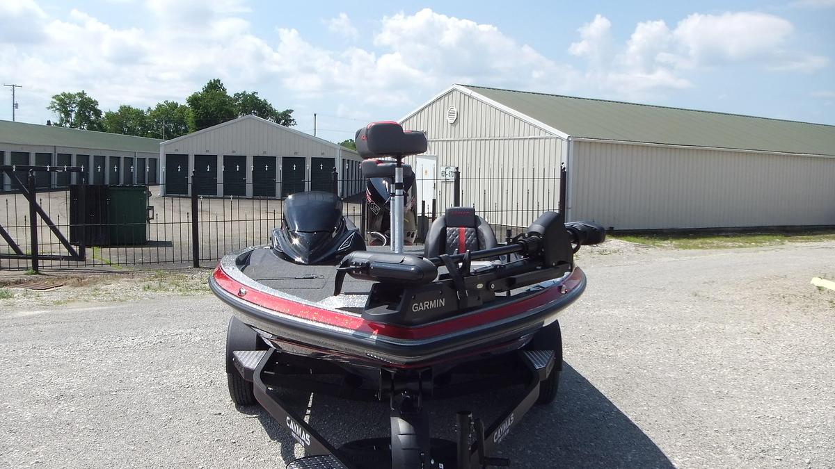 2027 Caymas Boats 201 PRO