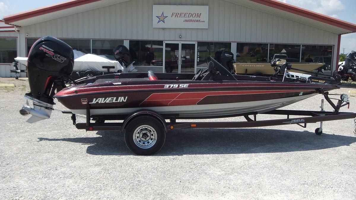 Used 1996 Javelin Boats 379SE