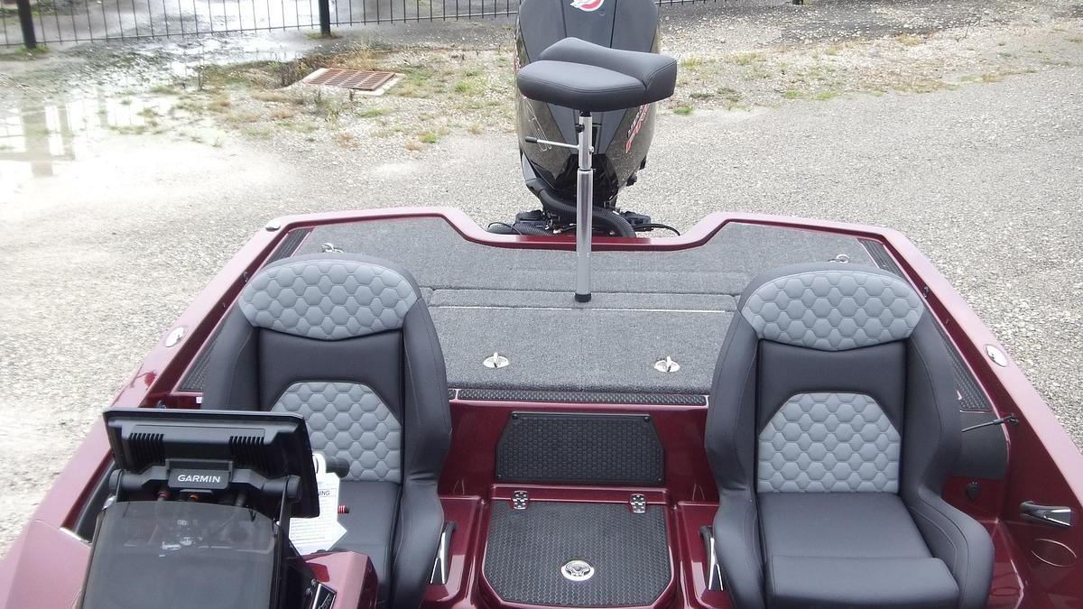 2027 IKON Boats vlx20