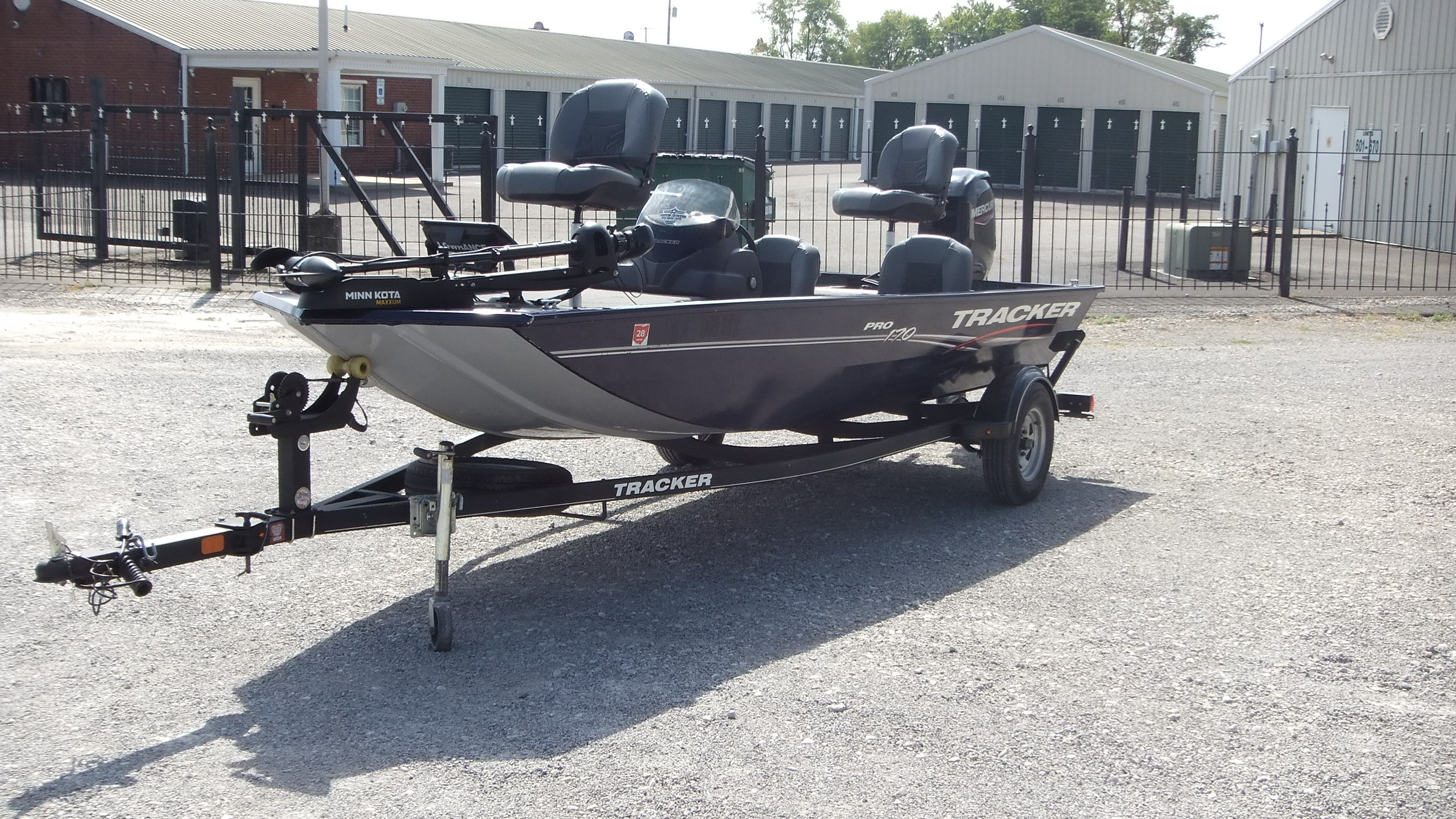 Used 2020  Tracker Boats Pro 170
