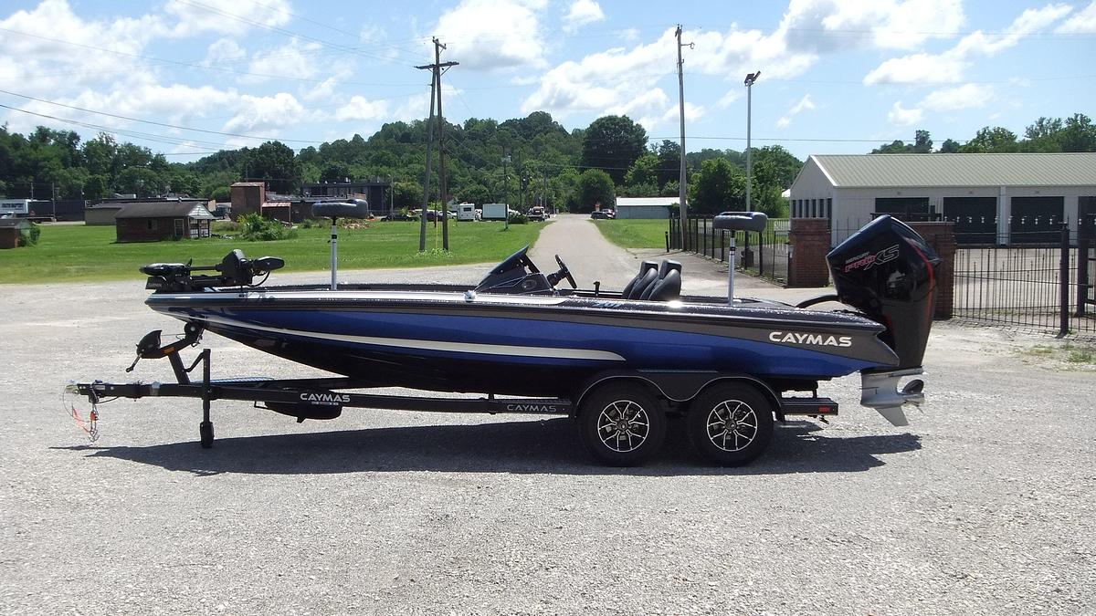 2027 Caymas Boats 201 PRO