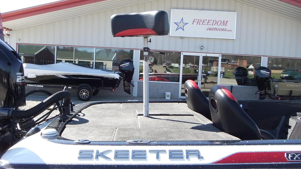 Used 2012 Skeeter Boats FX20