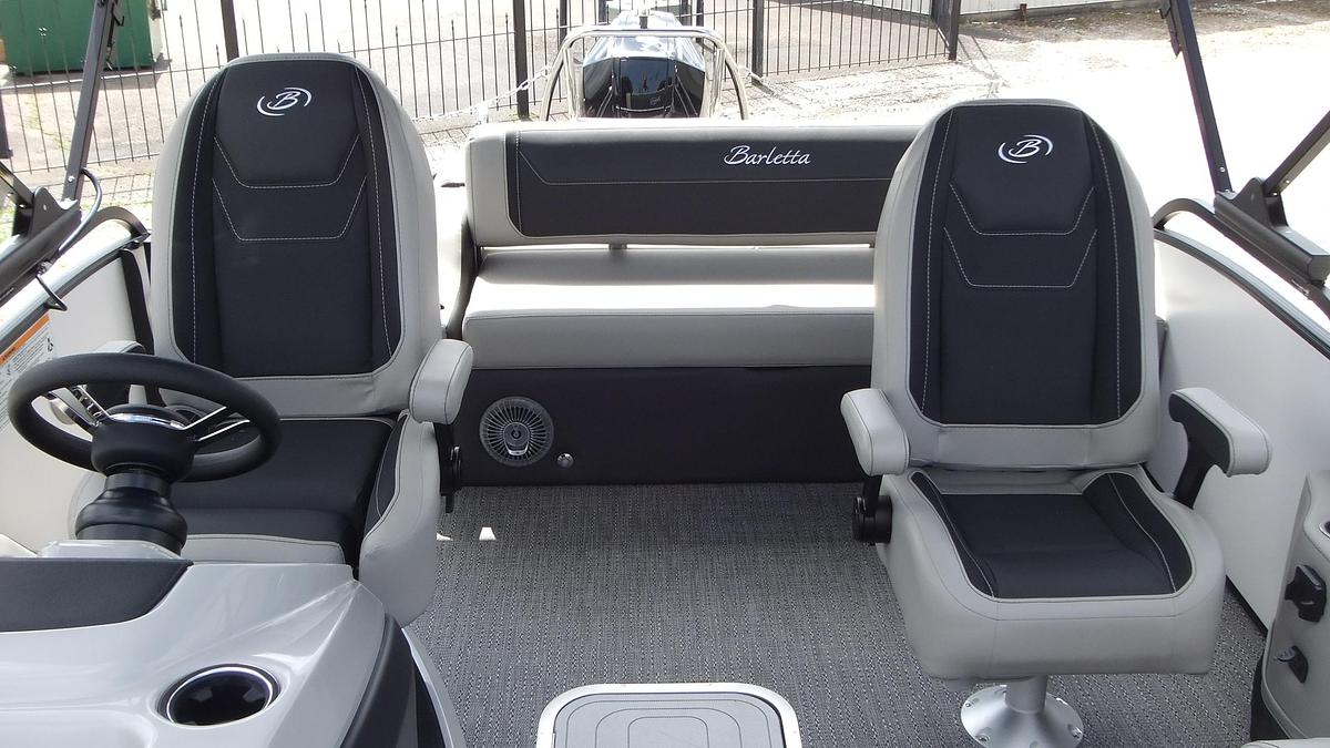 2026 Barletta Pontoons Cabrio C22UC