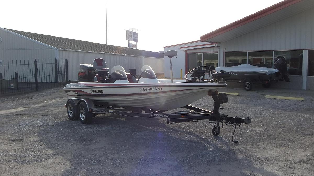 Used 2003 Stratos Boats 201 PXL