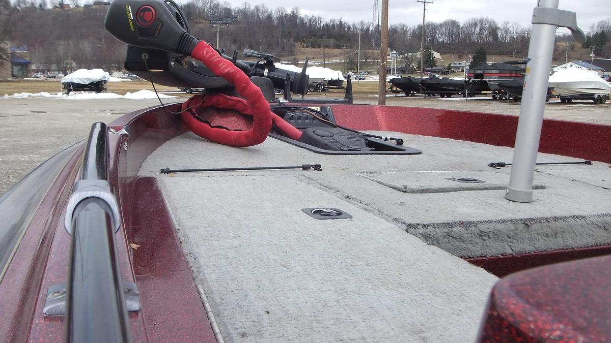 Used 1994 Stratos Boats 274