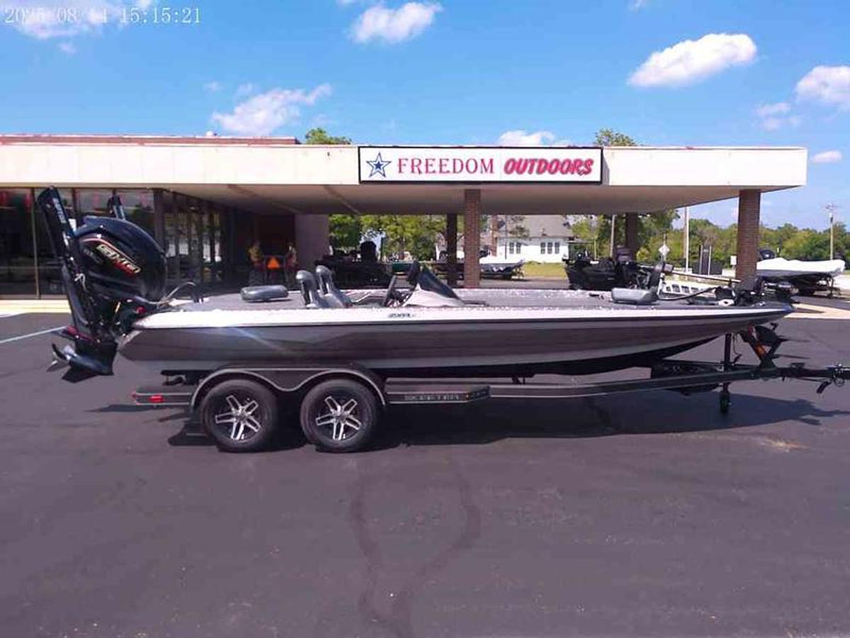 2025 Skeeter Boats ZXR21