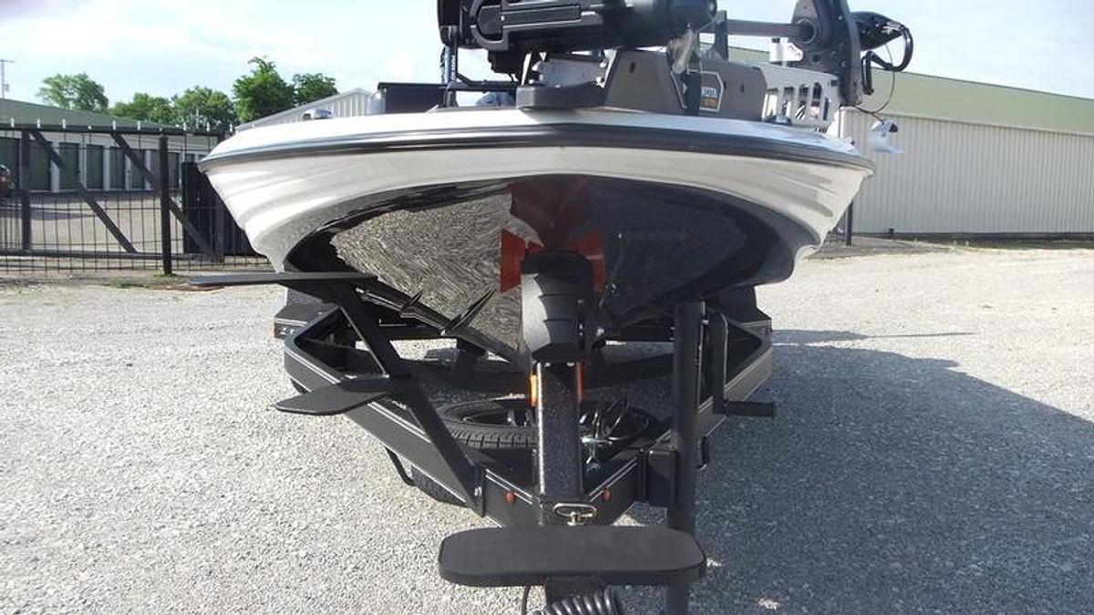 2025 Skeeter Boats ZXR21