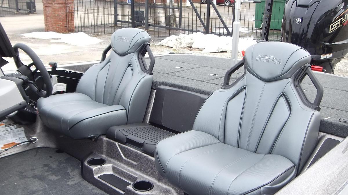 2025 Skeeter Boats ZXR21