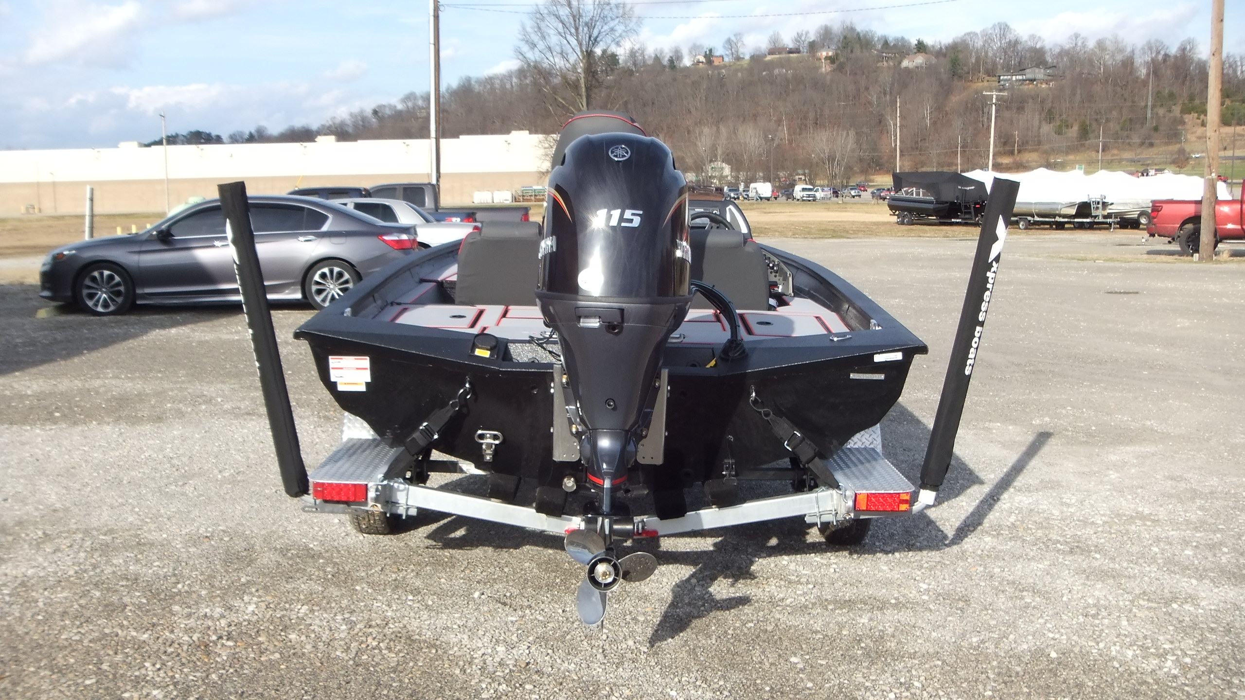 2026 Xpress Boats H18