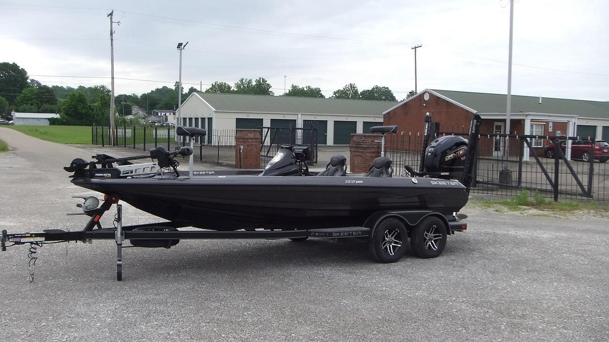 Used 2023 Skeeter Boats ZXR200