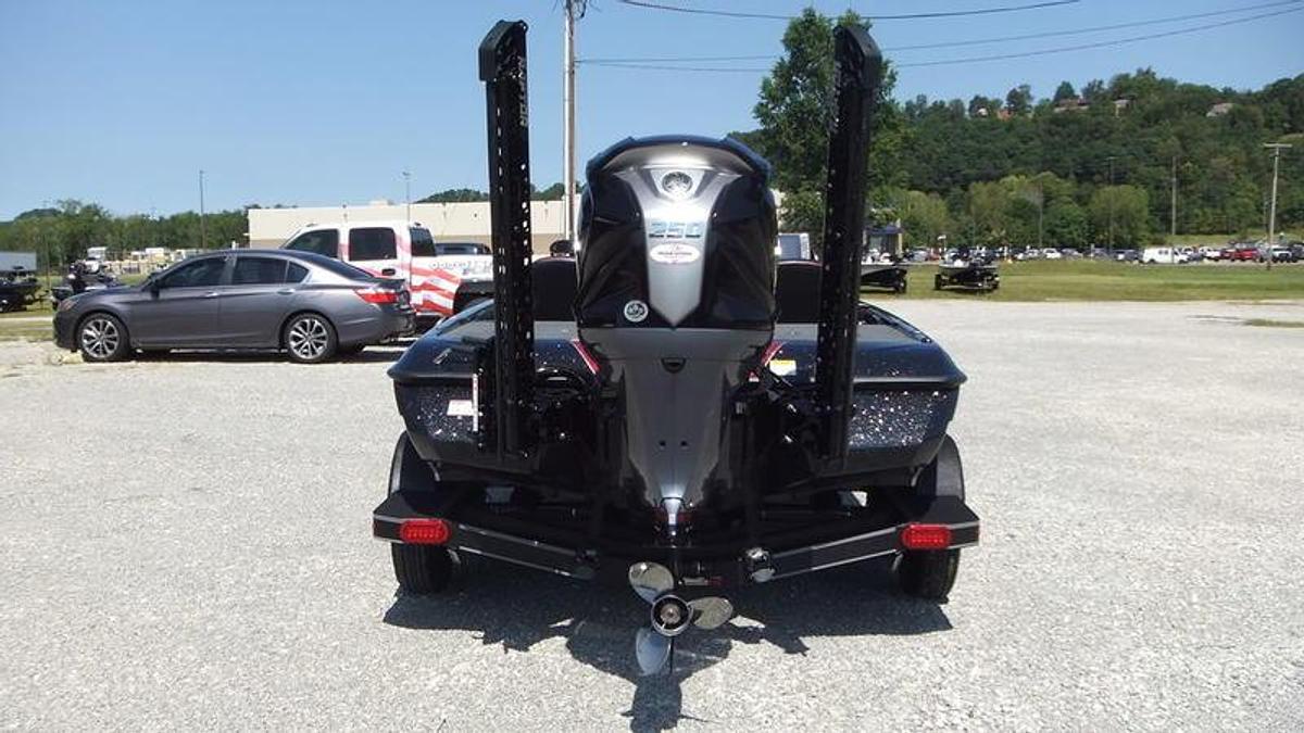 2025 Skeeter Boats ZXR21