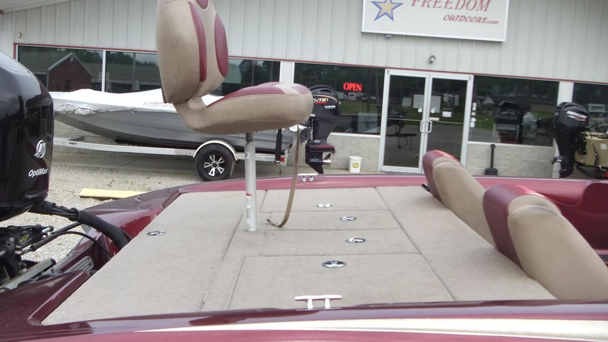 Used 2006 Stratos Boats 294PXL