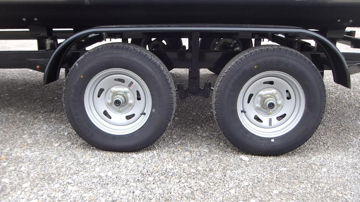 2027 Bentley Pontoons Bolt