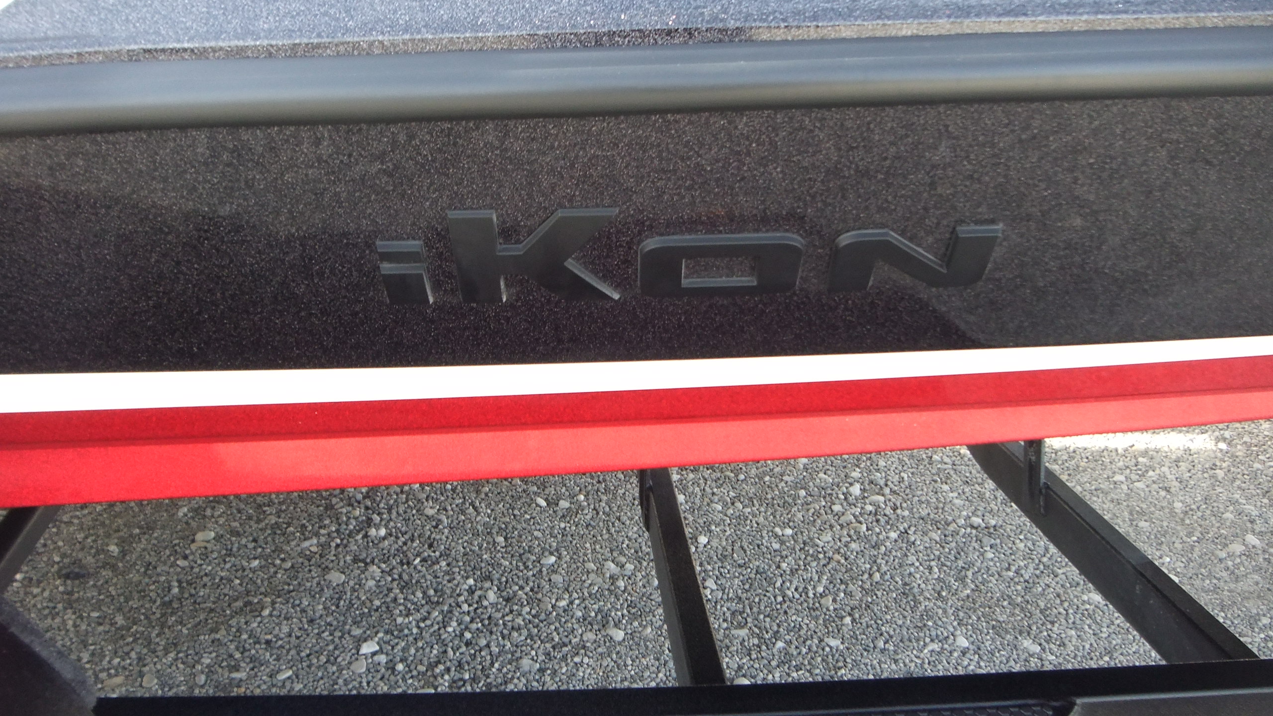2026 IKON Boats VLE21