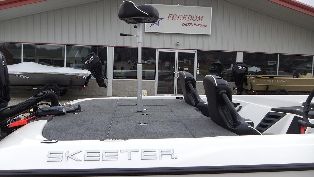 2025 Skeeter Boats ZXR21