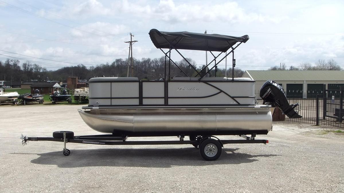 2026 Bentley Pontoons LE180