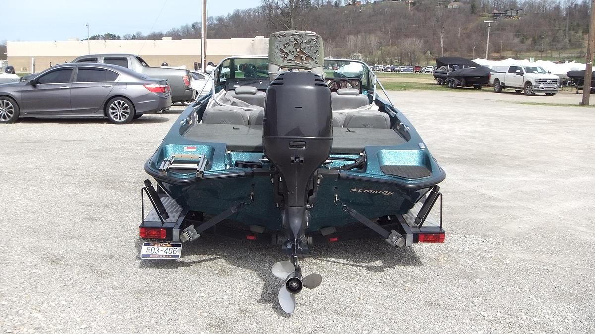 Used 2002 Stratos Boats 18XL F/S
